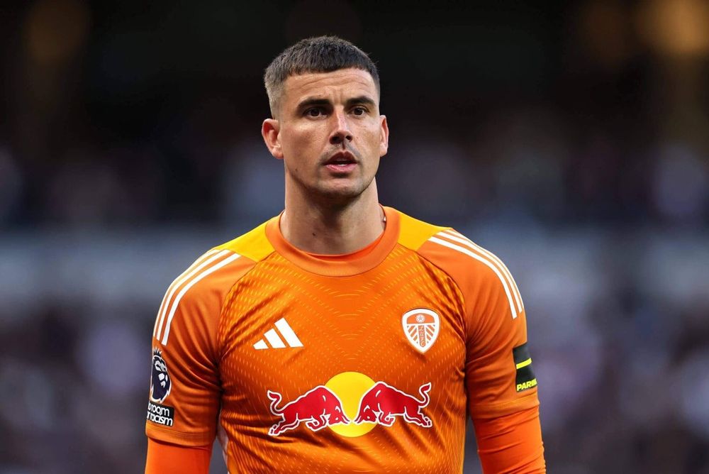 Veteran Wales Keeper Karl Darlow Set to Bolster Manchester United’s Goalkeeping Ranks